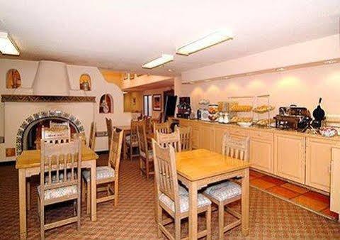 Comfort Suites Таос Экстерьер фото
