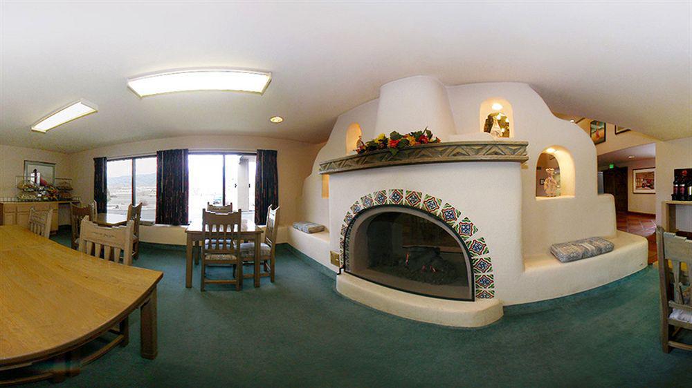 Comfort Suites Таос Экстерьер фото